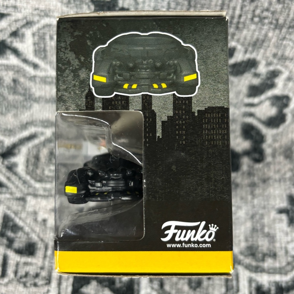 Funko Bitty POP! Rides DC Comics Armored‎ Batman with Batmobile! - Picture 3 of 7